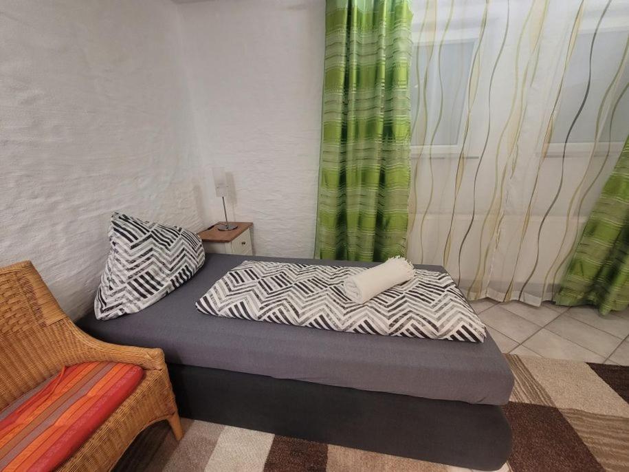 Souterrain Giss Apartment *